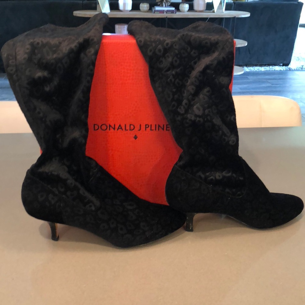 Donald J Pliner Boots!